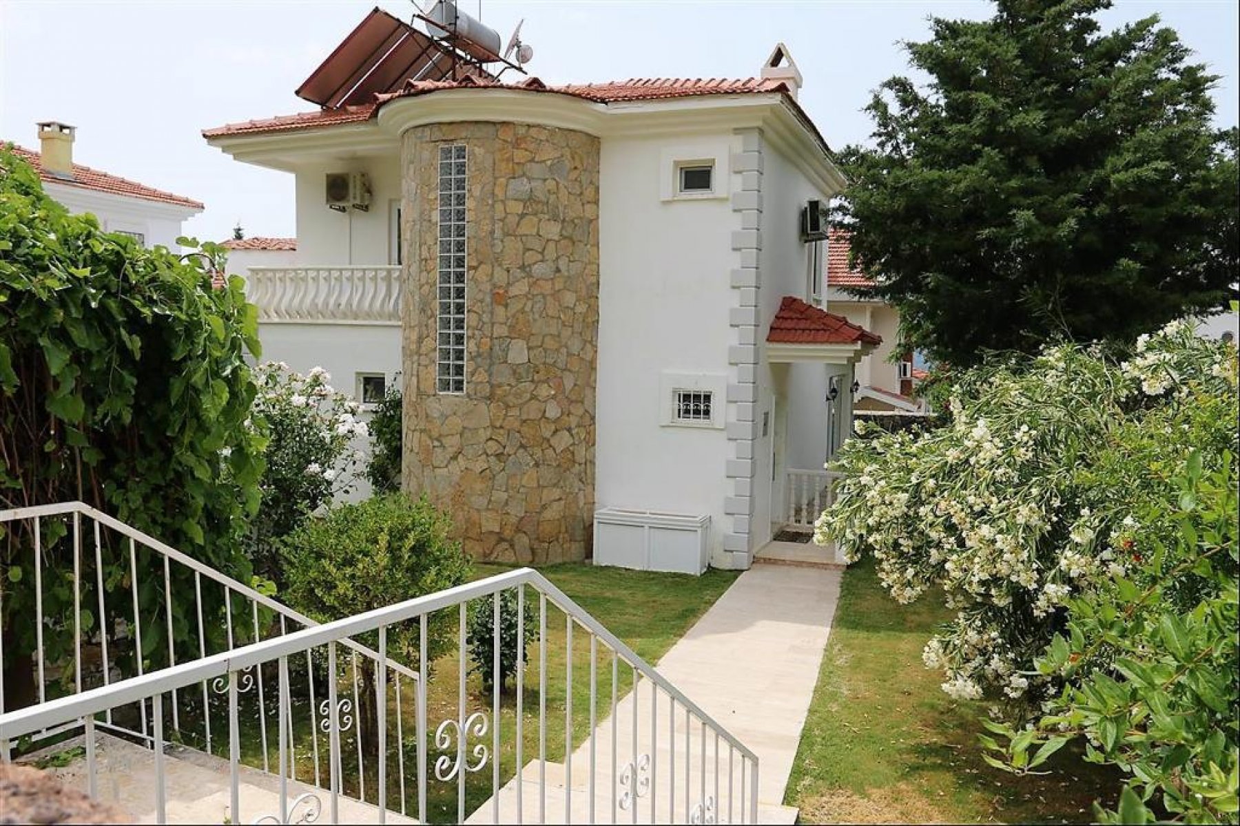 Palm Vılla 3 Bedroom villa with private pool for rent in Oludeniz Ovacik